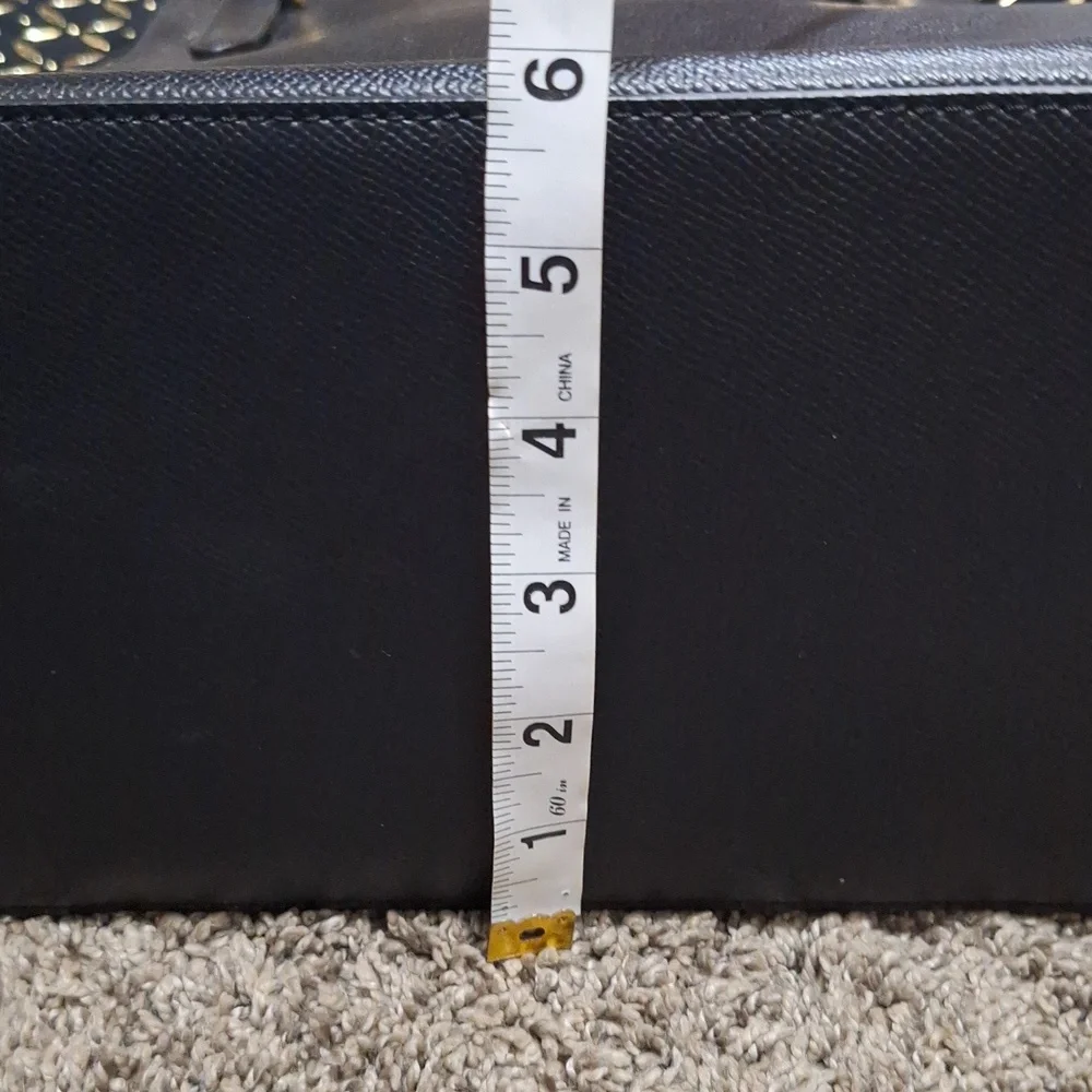 Michael Kors large suede jet set travel tote - black/gold laser cut - Picture 12 of 12